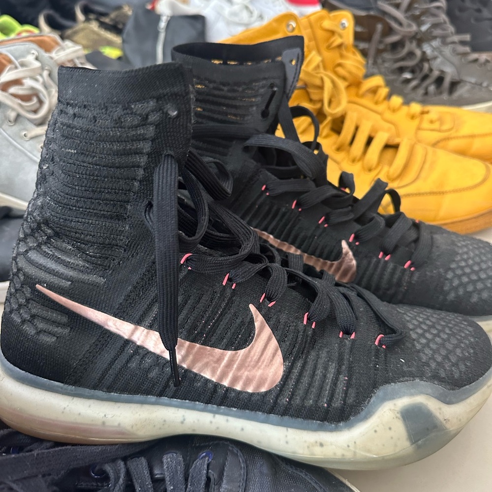 Kobe 10 elite high rose gold basketball Nike size 9.5